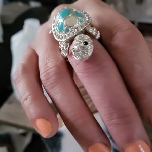 Ring, fits 7 and 8 probably 9 too